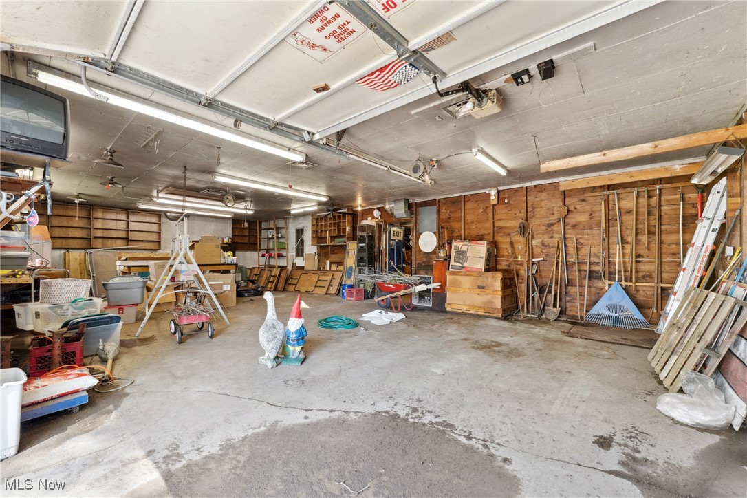 3307 Lincoln Street, Canton, Ohio image 8