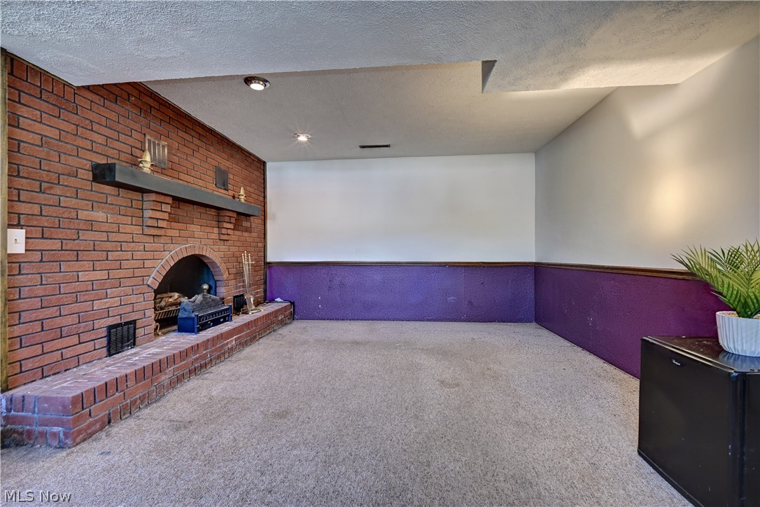 City/New Philadelphia - Residential