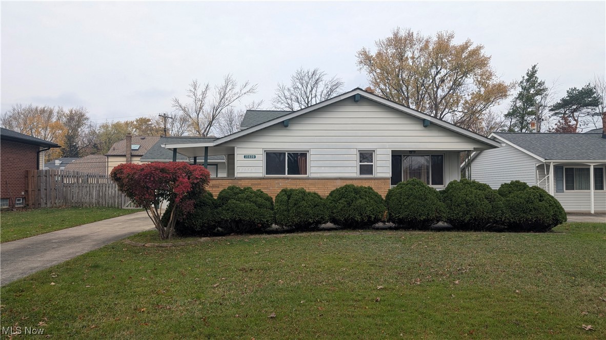 23820 Vincent Drive, North Olmsted, Ohio image 25