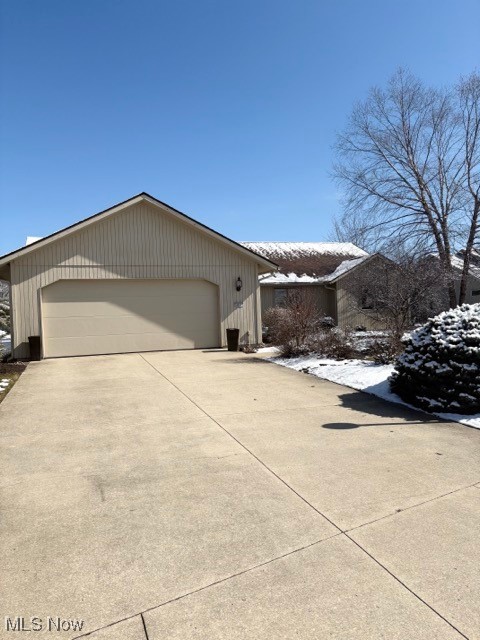 8937 Longbrook Drive, North Ridgeville, Ohio image 1