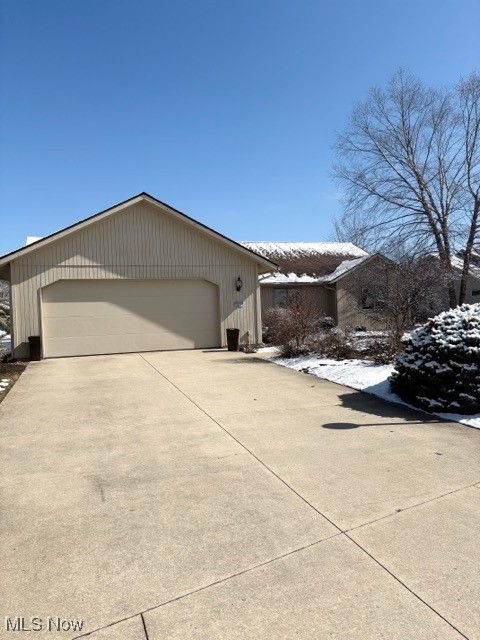 8937 Longbrook Drive, North Ridgeville, OH 44039 - MLS#: 5104875
