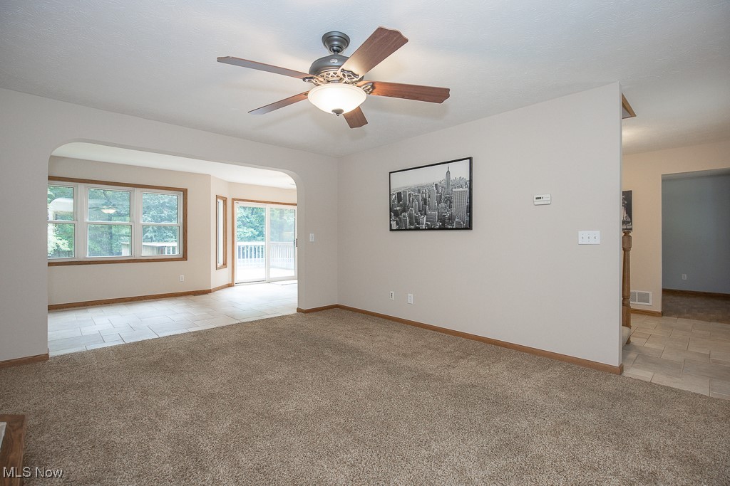 City/Willoughby Hills 01 - Residential