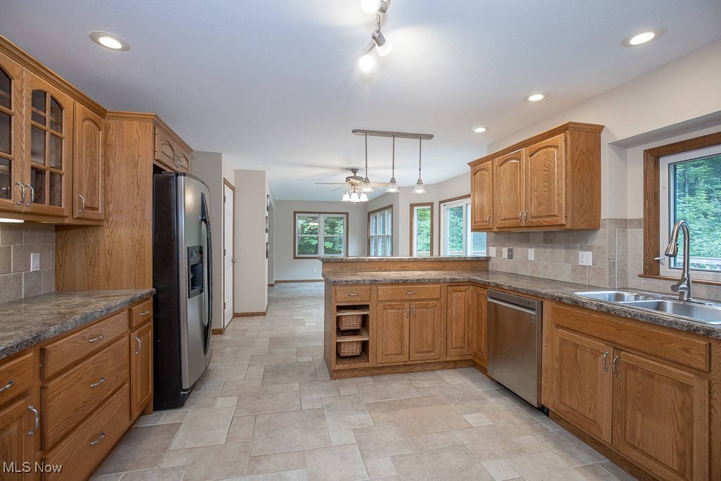 City/Willoughby Hills 01 - Residential