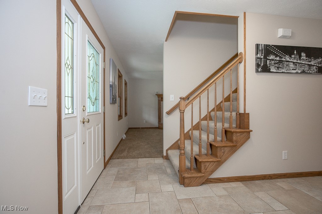 City/Willoughby Hills 01 - Residential