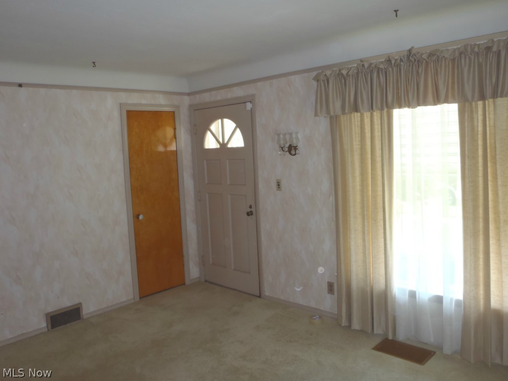 Frst Lawn - Residential