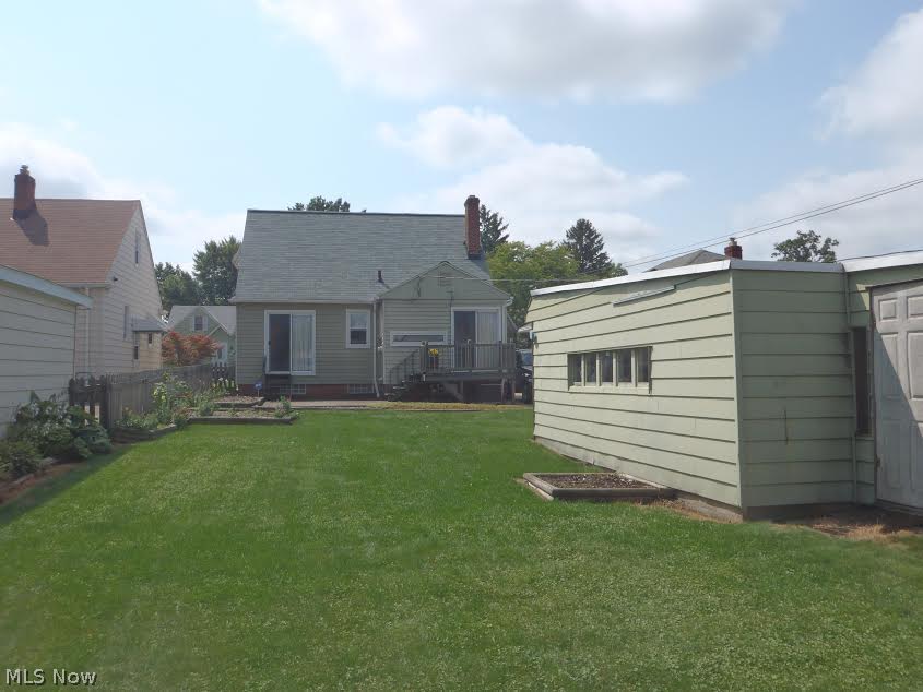 Frst Lawn - Residential