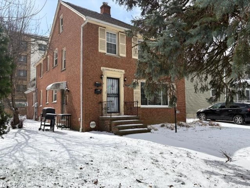 Photo of 12008 Buckingham Avenue, Cleveland, OH 44120 (MLS # 5194454)