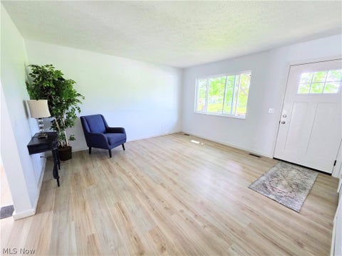 Tiny photo for 801 Heather Place, Belpre, OH 45714 (MLS # 5239370)