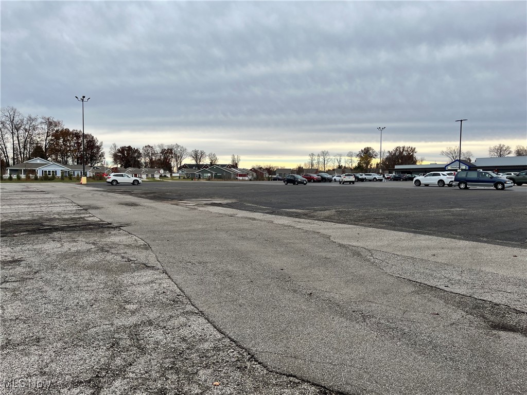 Arrows Lndg Rep #3 - Land