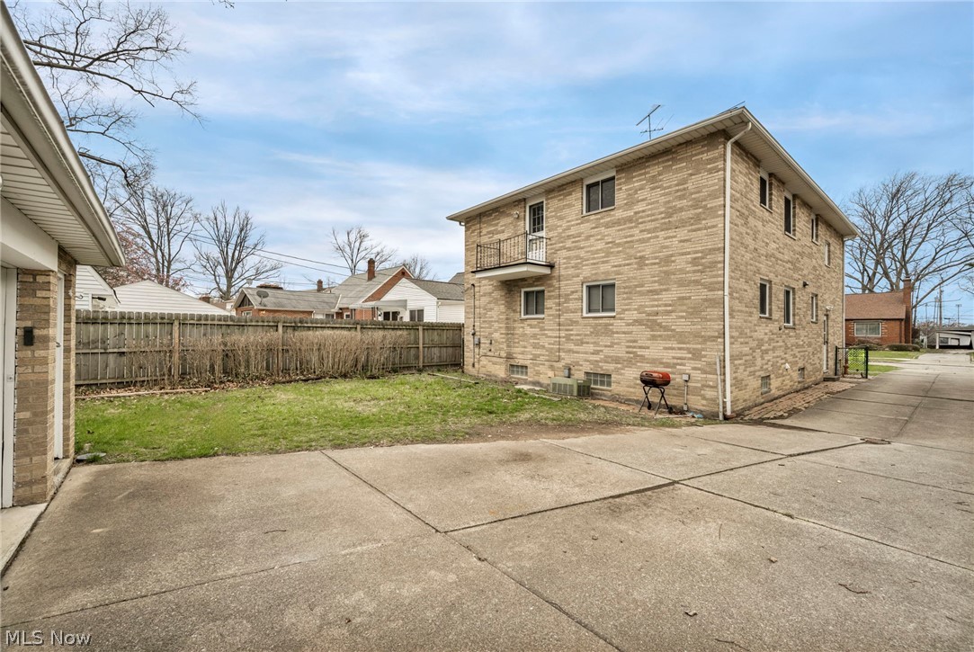 St Clair - Residential Income