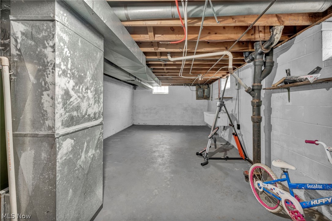 St Clair - Residential Income