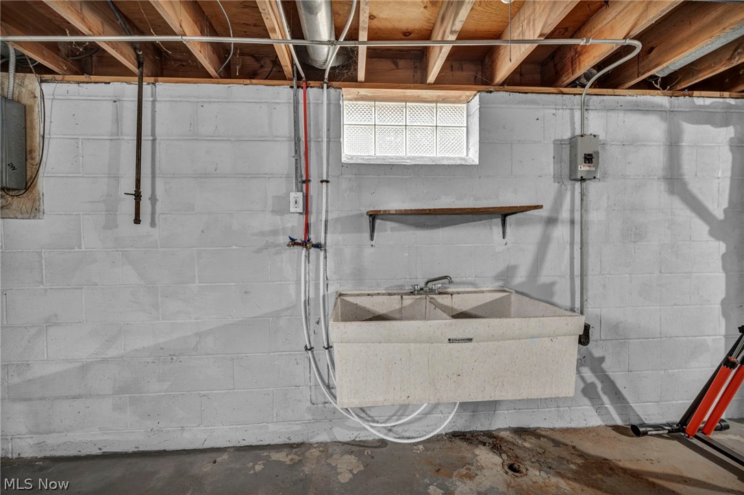 St Clair - Residential Income