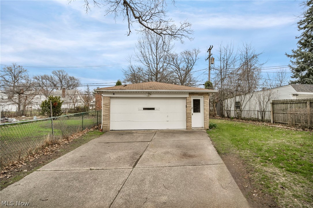 St Clair - Residential Income