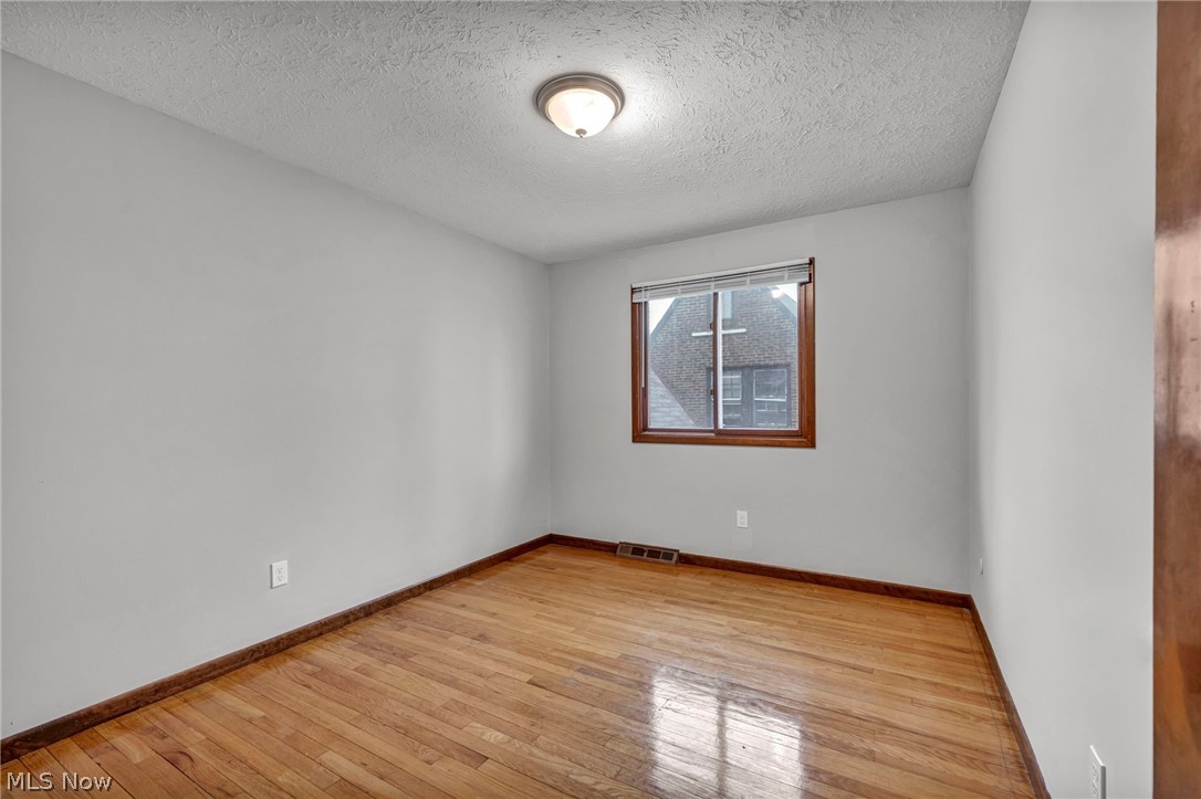 St Clair - Residential Income