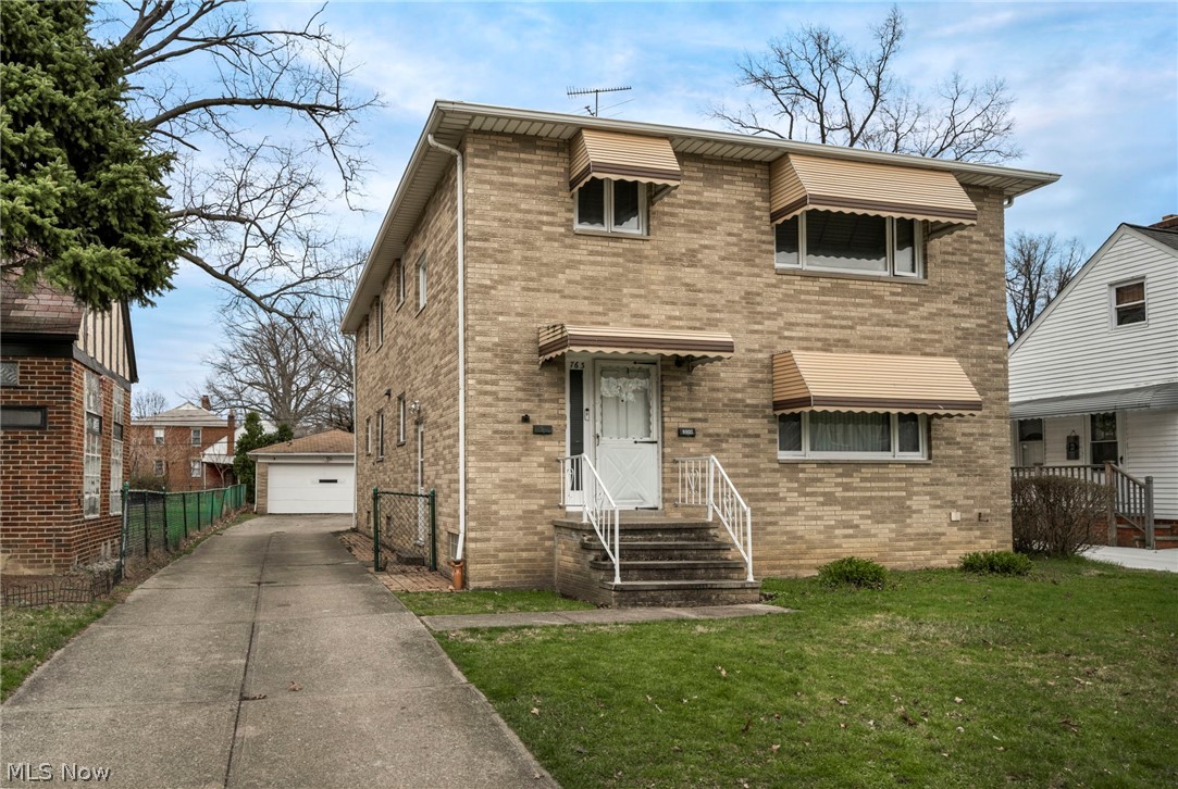 St Clair - Residential Income