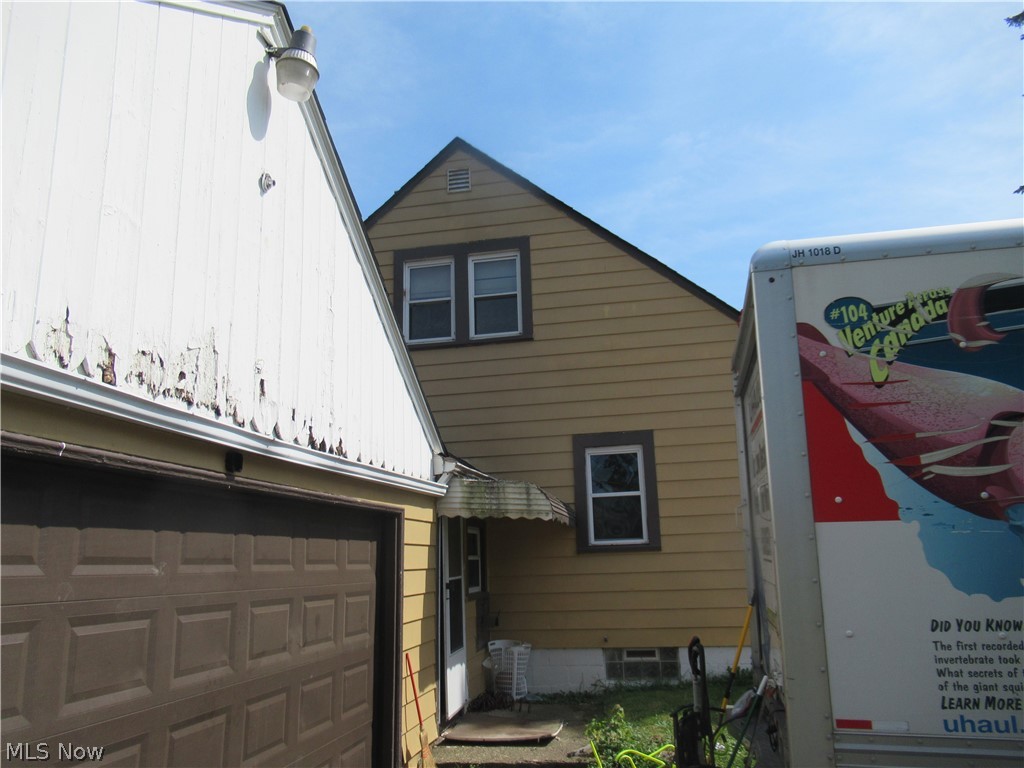 J H McCall Inc - Residential