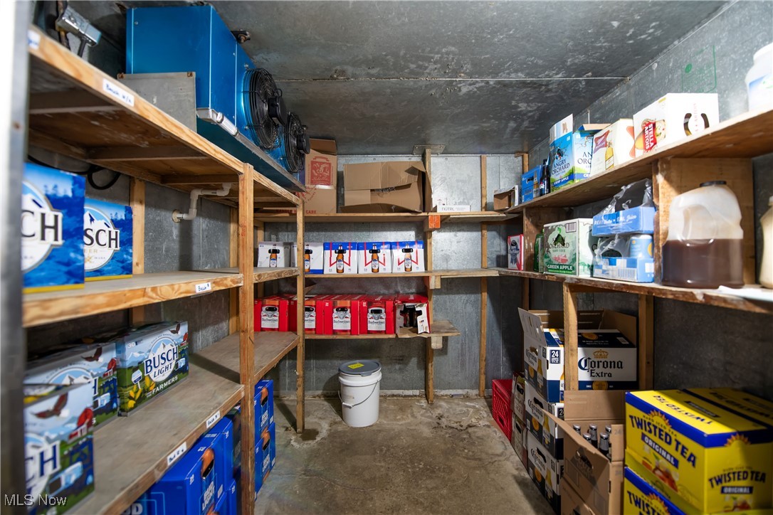 Village/Mineral City - Commercial Sale