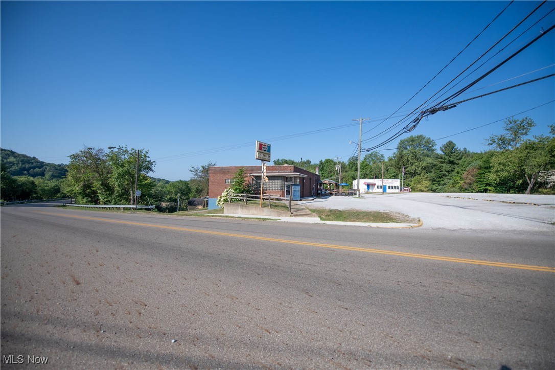 Village/Mineral City - Commercial Sale