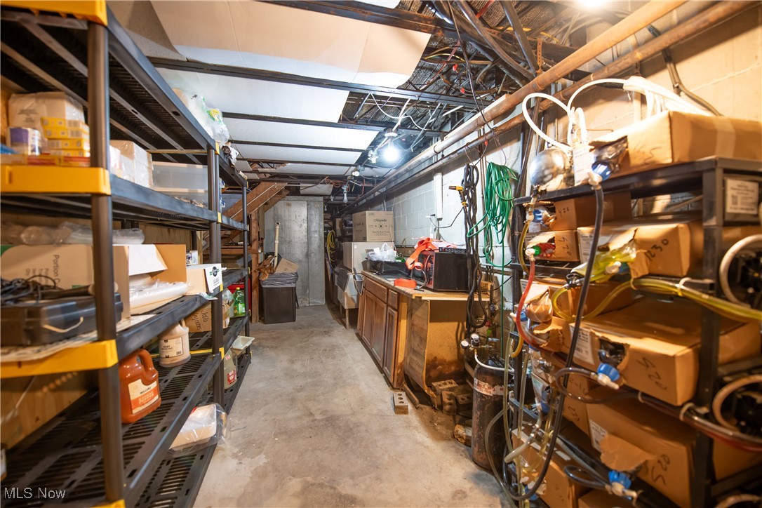 Village/Mineral City - Commercial Sale