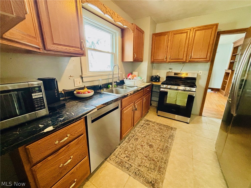 R Wood - Residential