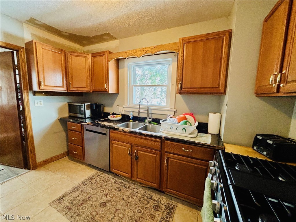 R Wood - Residential