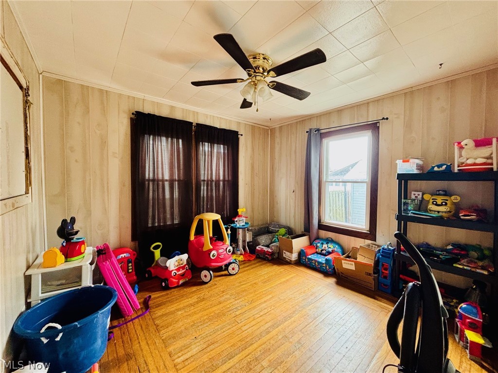 R Wood - Residential