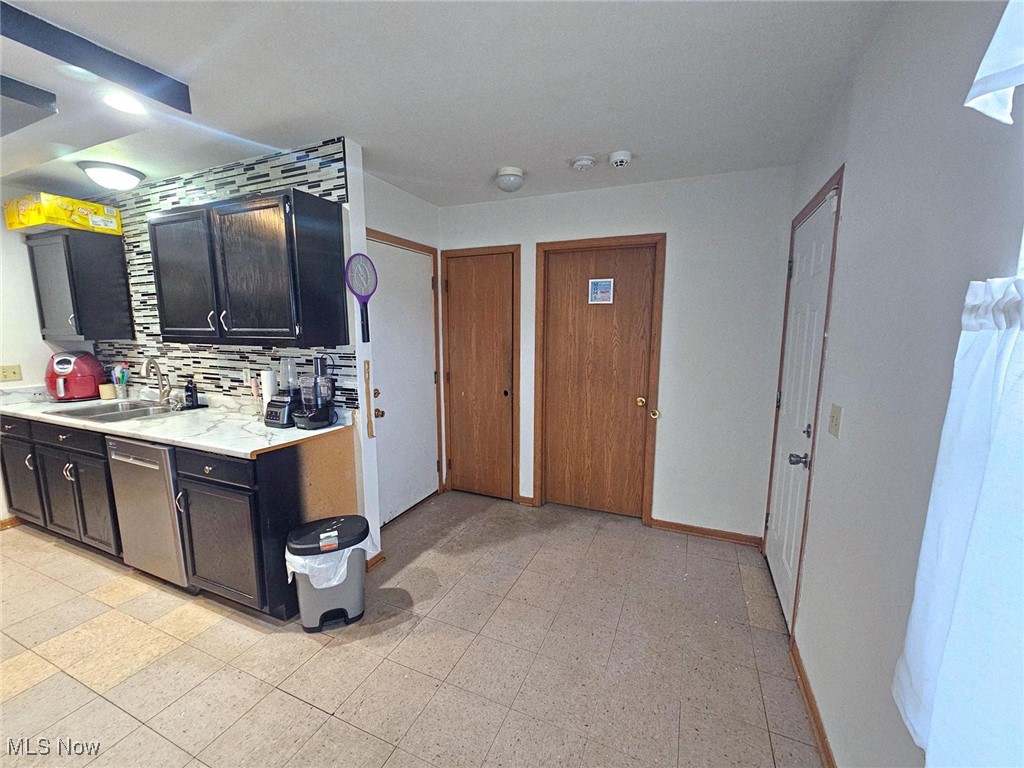 1718 Lansdowne Boulevard, Youngstown, Ohio image 16