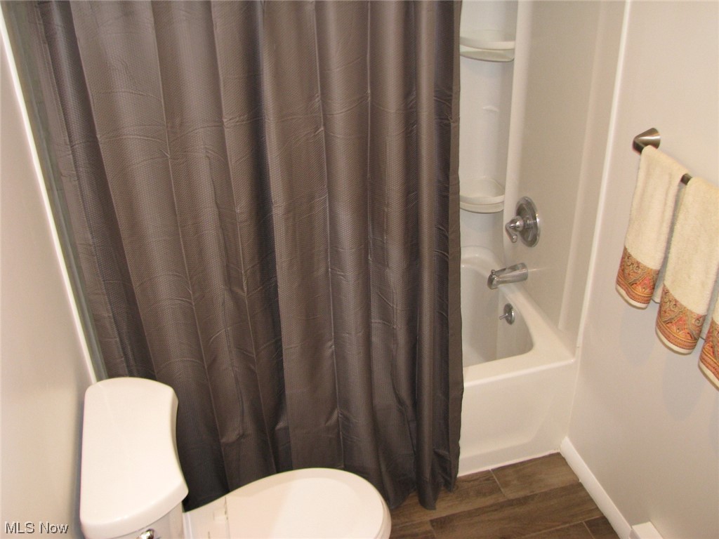 Rolling Hills Acres - Residential