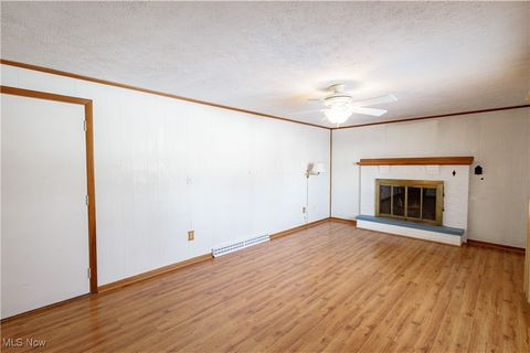 Tiny photo for 425 Providence Avenue SE, New Philadelphia, OH 44663 (MLS # 5178869)