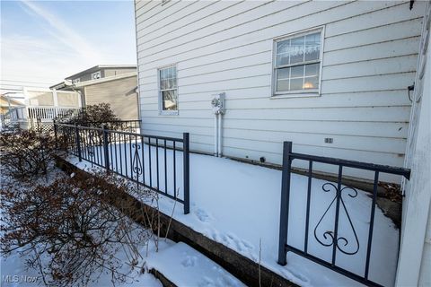 Tiny photo for 425 Providence Avenue SE, New Philadelphia, OH 44663 (MLS # 5178869)