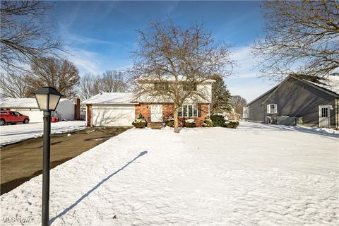 Tiny photo for 425 Providence Avenue SE, New Philadelphia, OH 44663 (MLS # 5178869)
