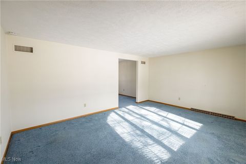 Tiny photo for 425 Providence Avenue SE, New Philadelphia, OH 44663 (MLS # 5178869)