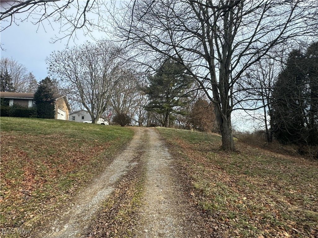 Photo of 10875 Dolphin Street SW, Beach City, OH 44608 (MLS # 5178673)