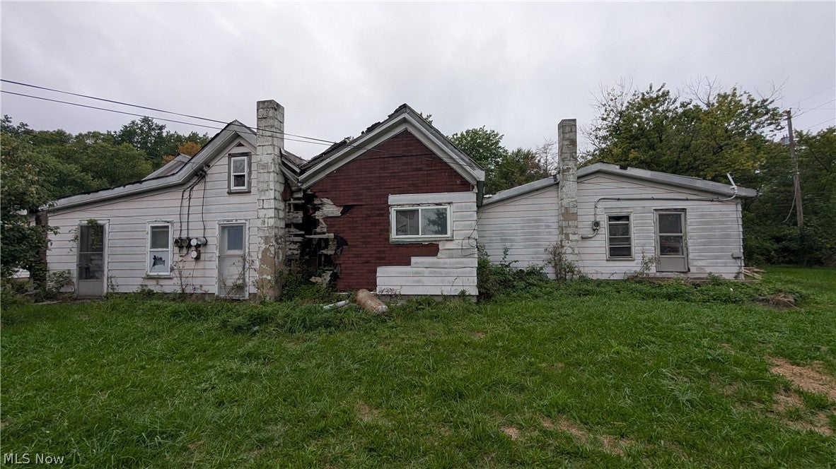 381 Avon Avenue