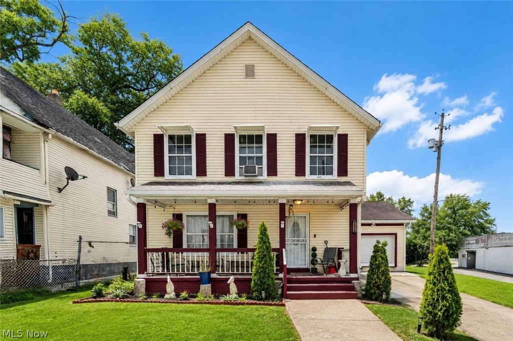 Photo of 12500 Woodside Avenue, Cleveland, OH 44108 (MLS # 5213304)