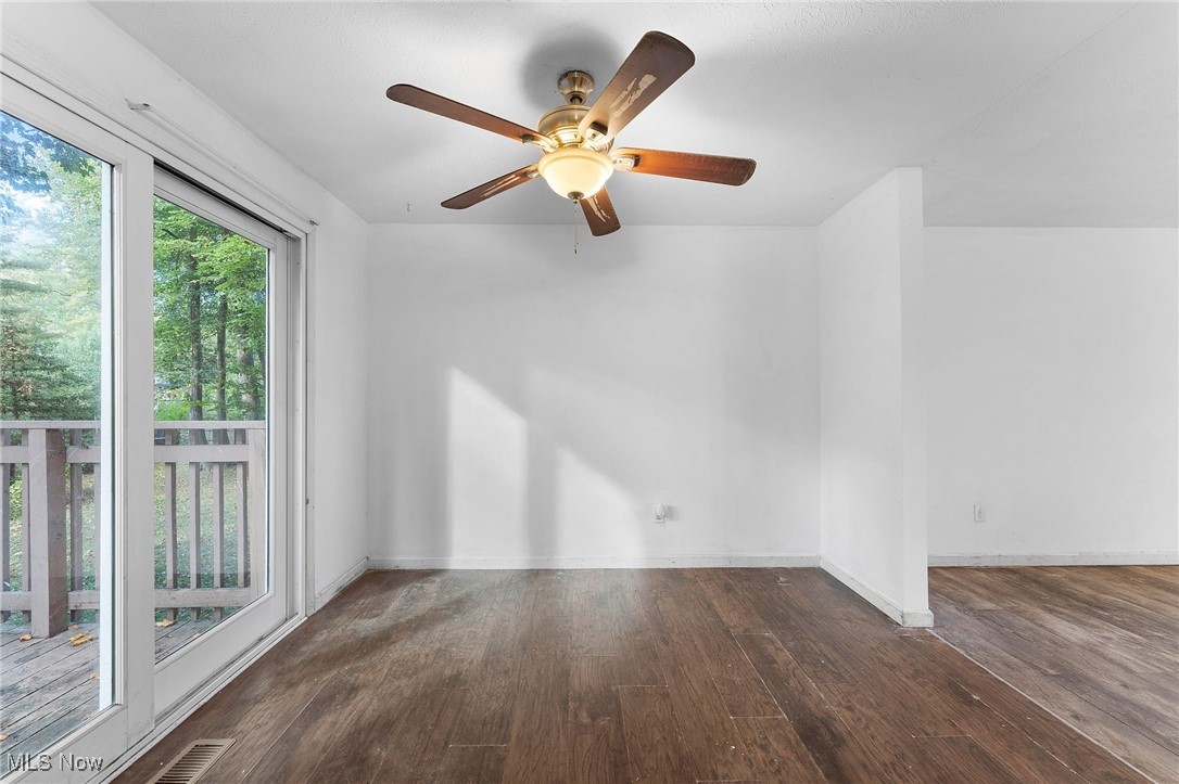 Madison Golf Lakelands - Residential