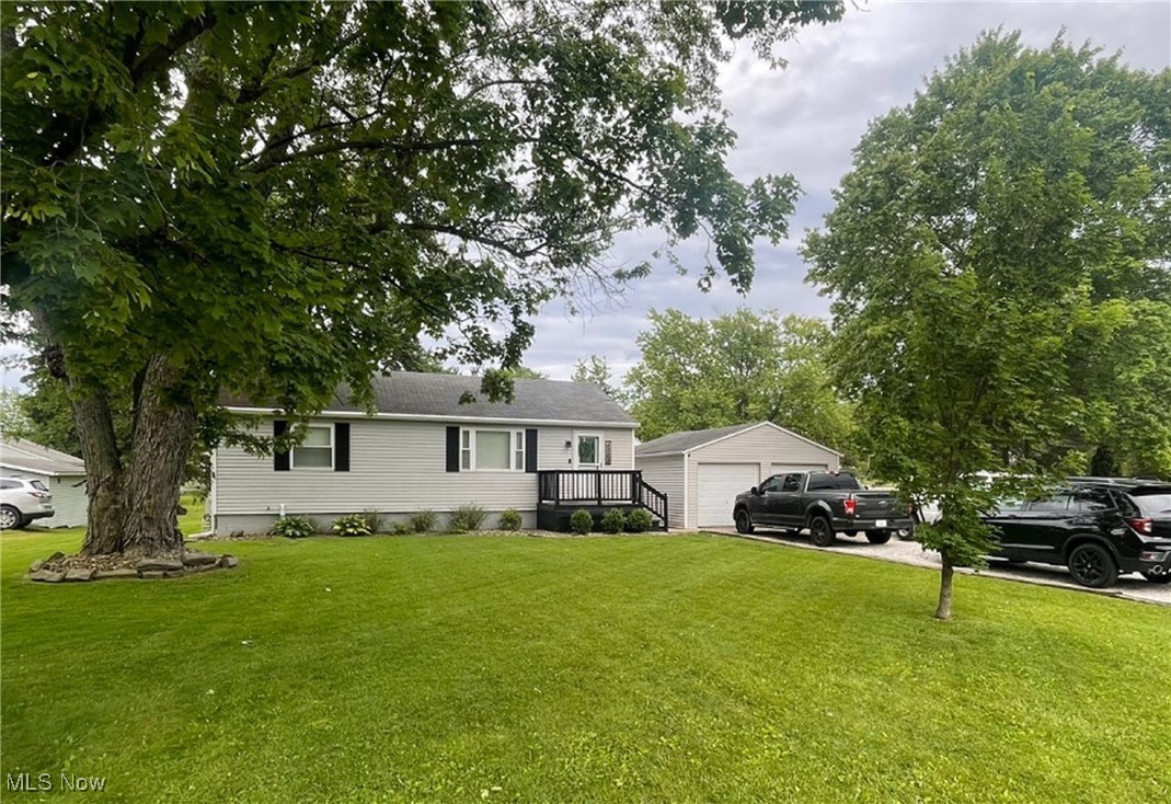 4706 Damon Avenue, Warren, Ohio image 1