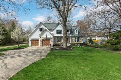 210 Bradley Road, Bay Village, OH 44140 - #: 5115301