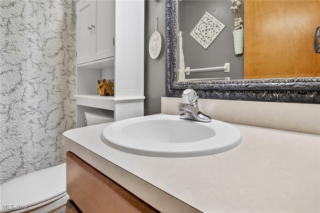 Commons/Vlgs/Wetherington Condo - Residential