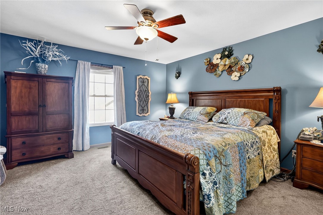 Commons/Vlgs/Wetherington Condo - Residential