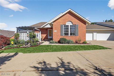 Condo For Sale - 2457 Barrington Way #325<br/> Wooster, OH 44691