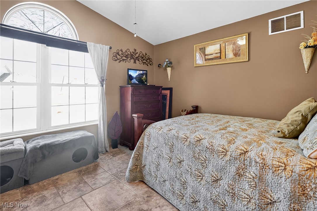 Commons/Vlgs/Wetherington Condo - Residential