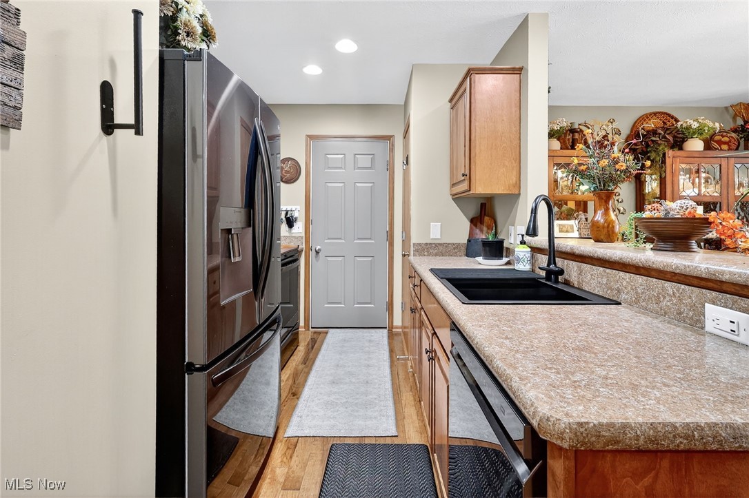 Commons/Vlgs/Wetherington Condo - Residential