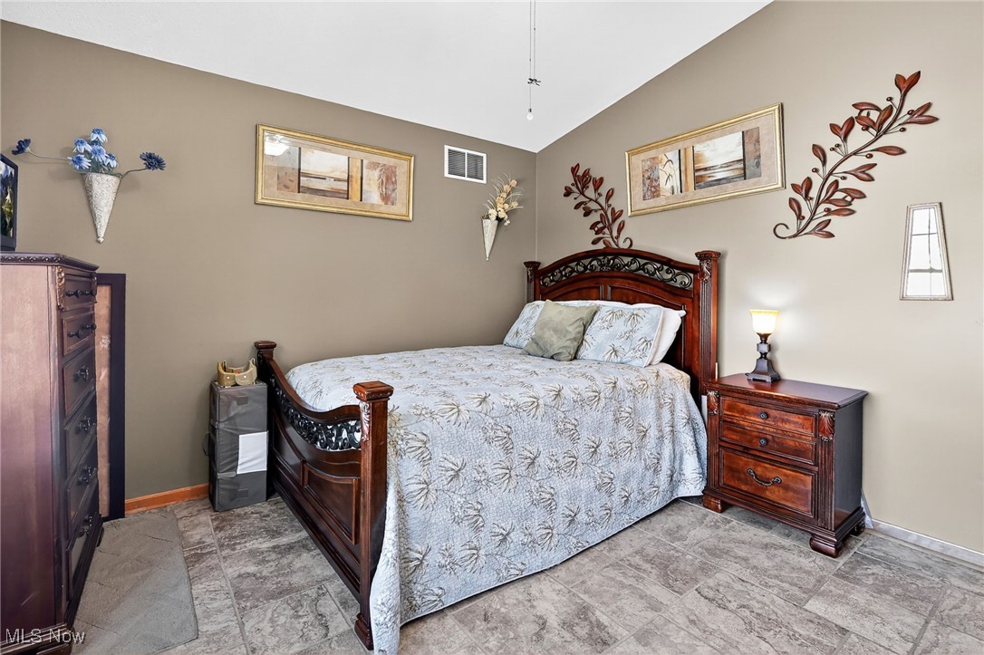 Commons/Vlgs/Wetherington Condo - Residential