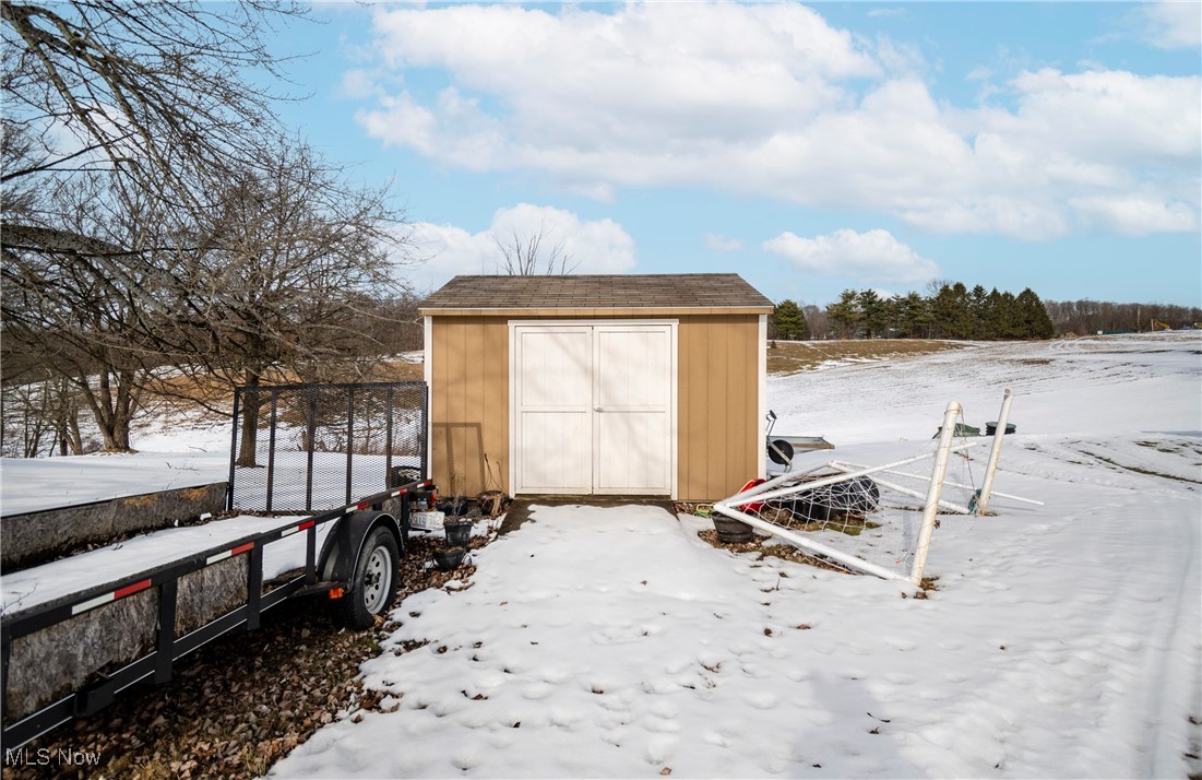 24886 Sherman Street, Homeworth, Ohio image 44