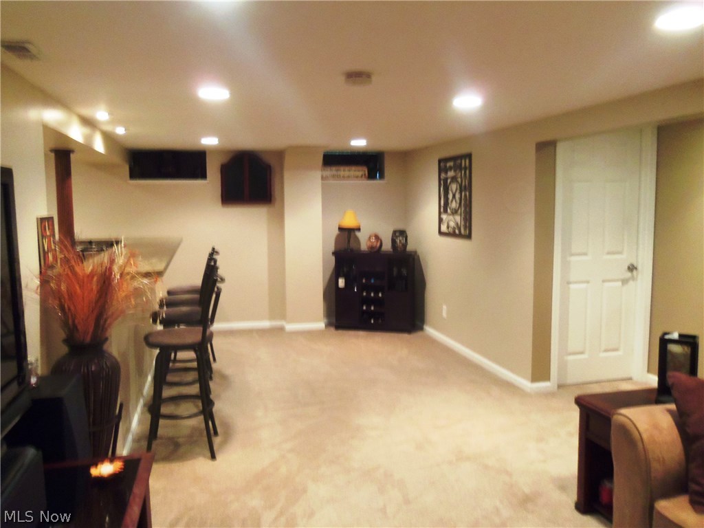 Laura E Sladden - Residential