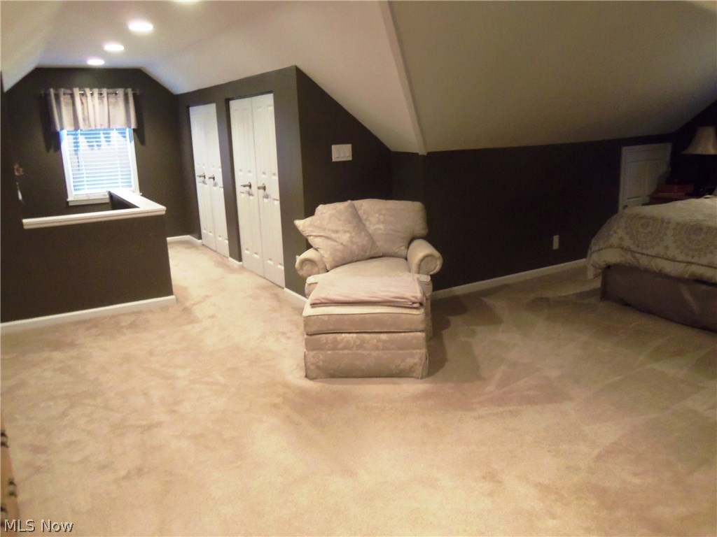 Laura E Sladden - Residential