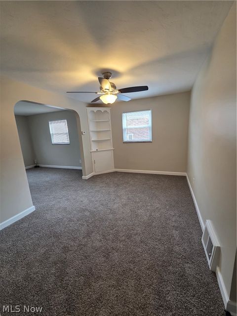 Tiny photo for 472 E 222nd Street, Euclid, OH 44123 (MLS # 5221918)