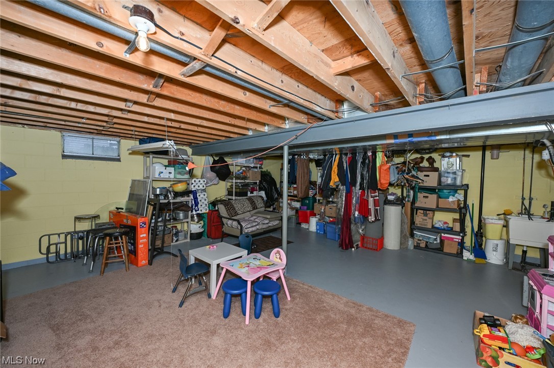 Silver Crest Estate #9 - Residential