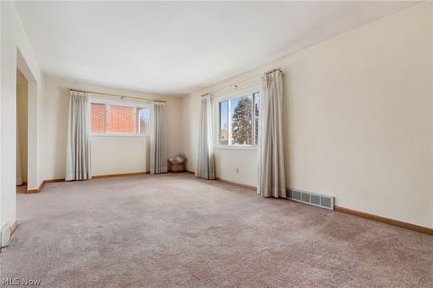 Tiny photo for 1878 Carter Avenue, Akron, OH 44301 (MLS # 5187607)